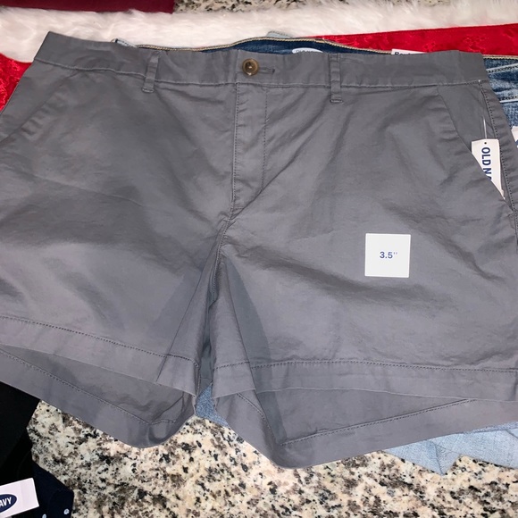 Old navy bundle NWT - Picture 5 of 5